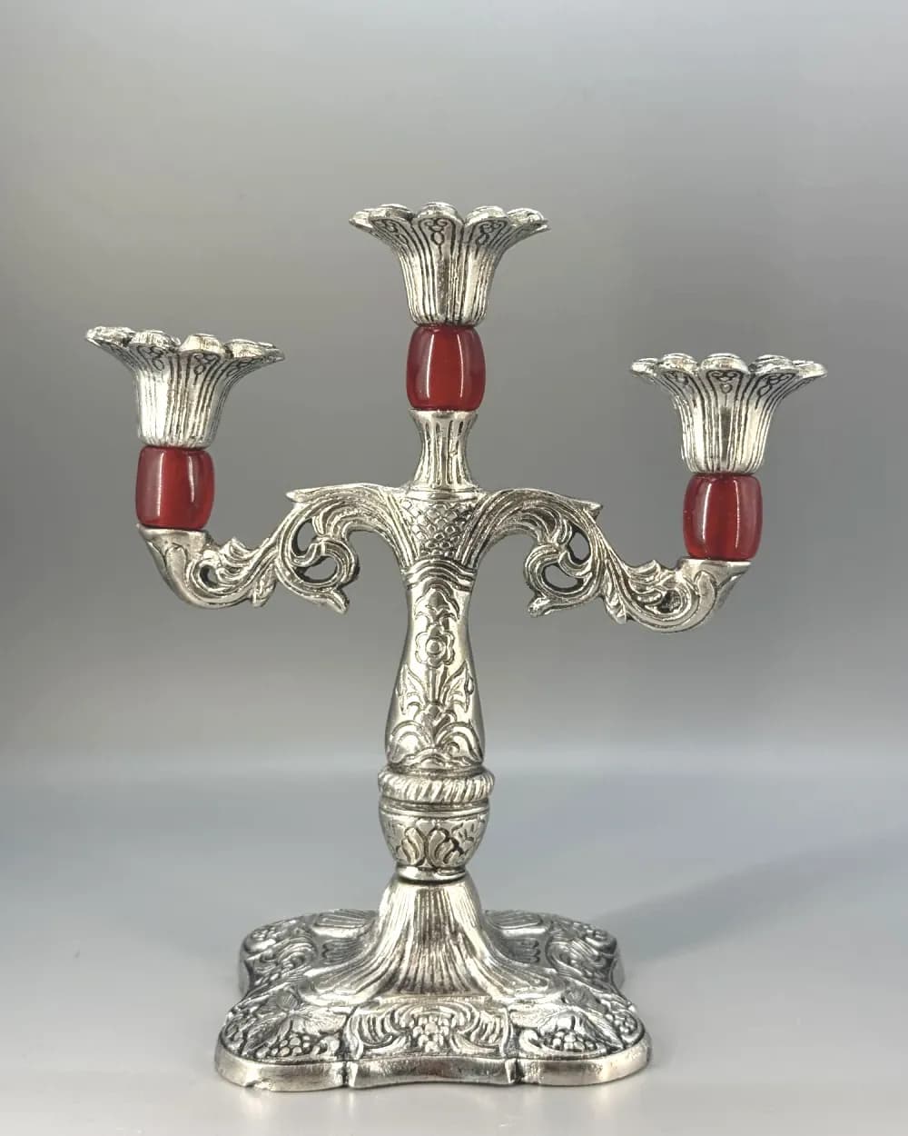 Jagmag Tri Candle Stand