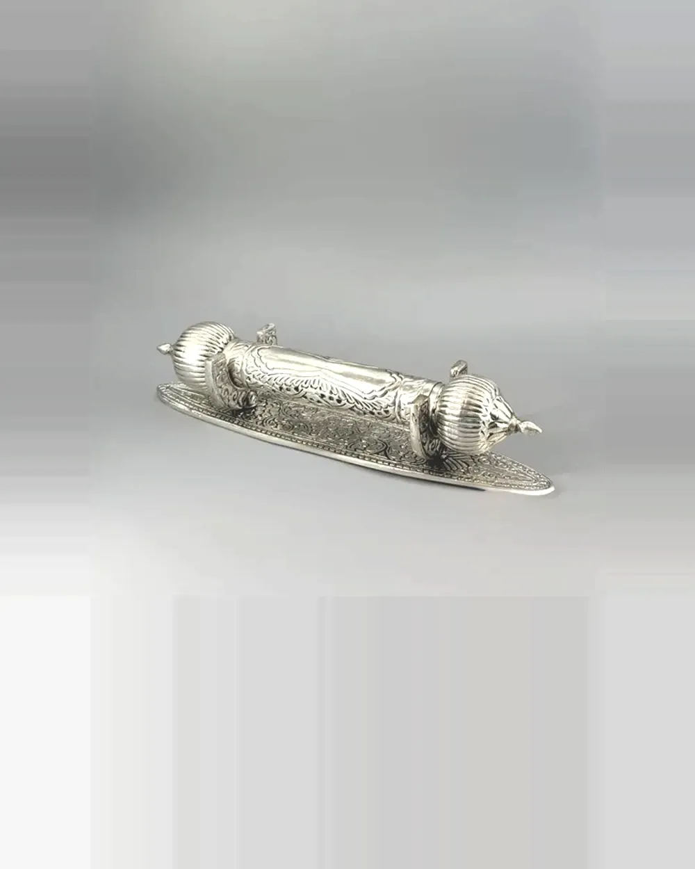 Rajwada Scroll Holder